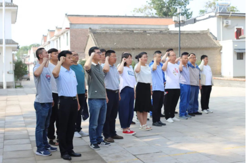 “賡續(xù)革命傳統(tǒng)，強(qiáng)化使命擔(dān)當(dāng)”——焦作安彩開展建黨101周年主題黨日活動(dòng)