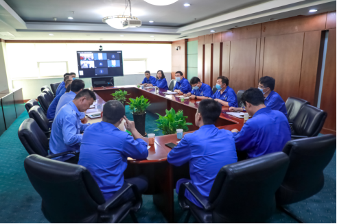 同心戰(zhàn)“疫”，守護(hù)月圓——安彩高科打響疫情防控和安全生產(chǎn)“雙線戰(zhàn)疫”