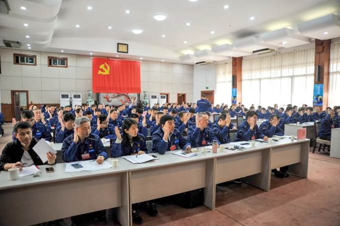 開啟新征程 擔當新作為——安彩高科“兩委”換屆工作圓滿完成