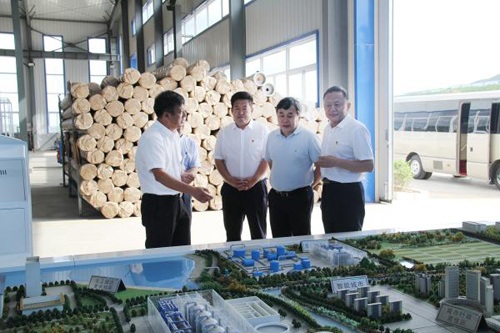 中央廣播電視總臺央廣遼寧站站長田彤蒞臨一諾產(chǎn)業(yè)園調(diào)研 中央廣播電視總臺央廣遼寧站站長田彤蒞臨一諾產(chǎn)業(yè)園調(diào)研