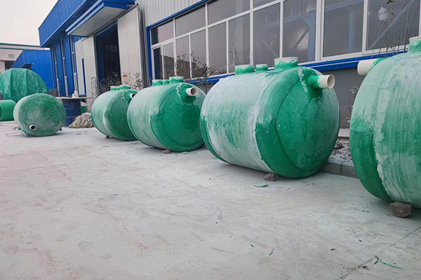 你對玻璃鋼化糞池的了解有多少,知道它有哪些性能優(yōu)勢嗎 你對玻璃鋼化糞池的了解有多少,知道它有哪些性能優(yōu)勢嗎